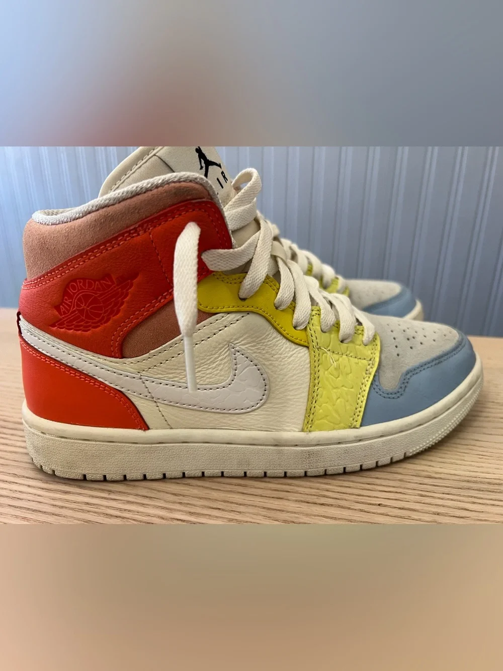 Nike Wmns Air Jordan 1 Mid 'To My First Coach' Sneakers / Size: 7.5 / Streetwear